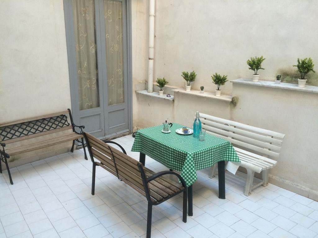 Vespa B&B Palermo Exterior foto